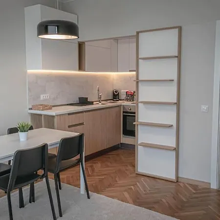 Central Apartment In Varna Exterior photo
